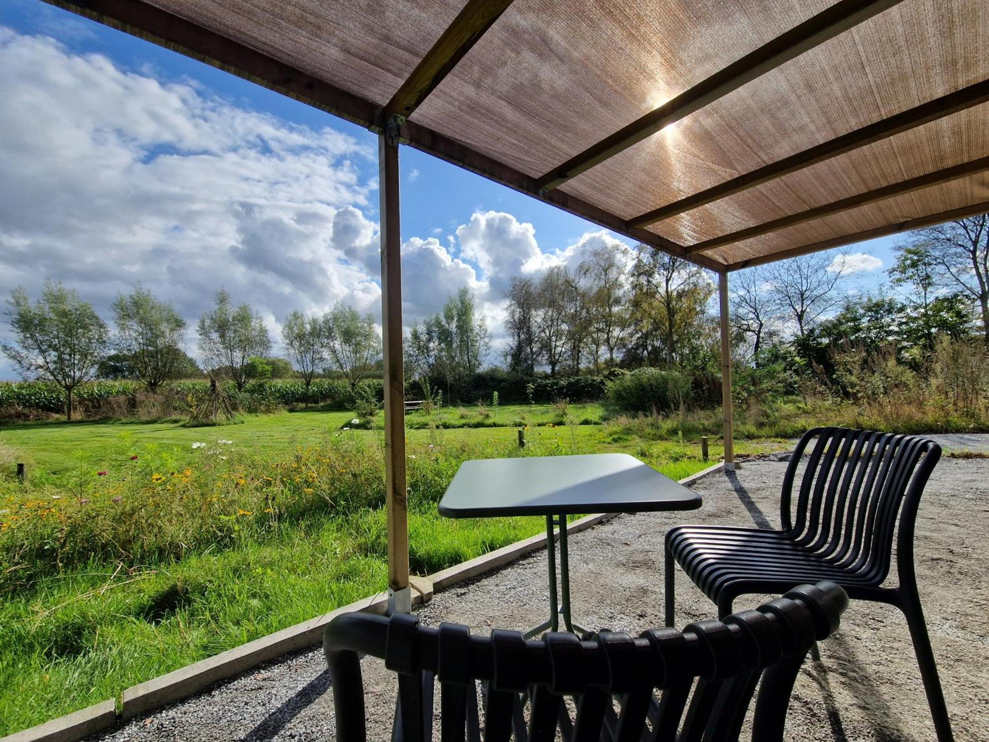 De Wilde Tuin - Tuinkamer Moergestel Luaran gambar